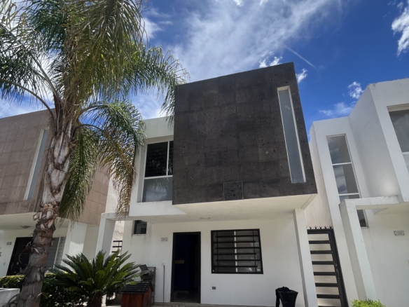 Casa en venta en Bosques de San Juan, San Juan del Rio, Qro. (Casa Bosques)