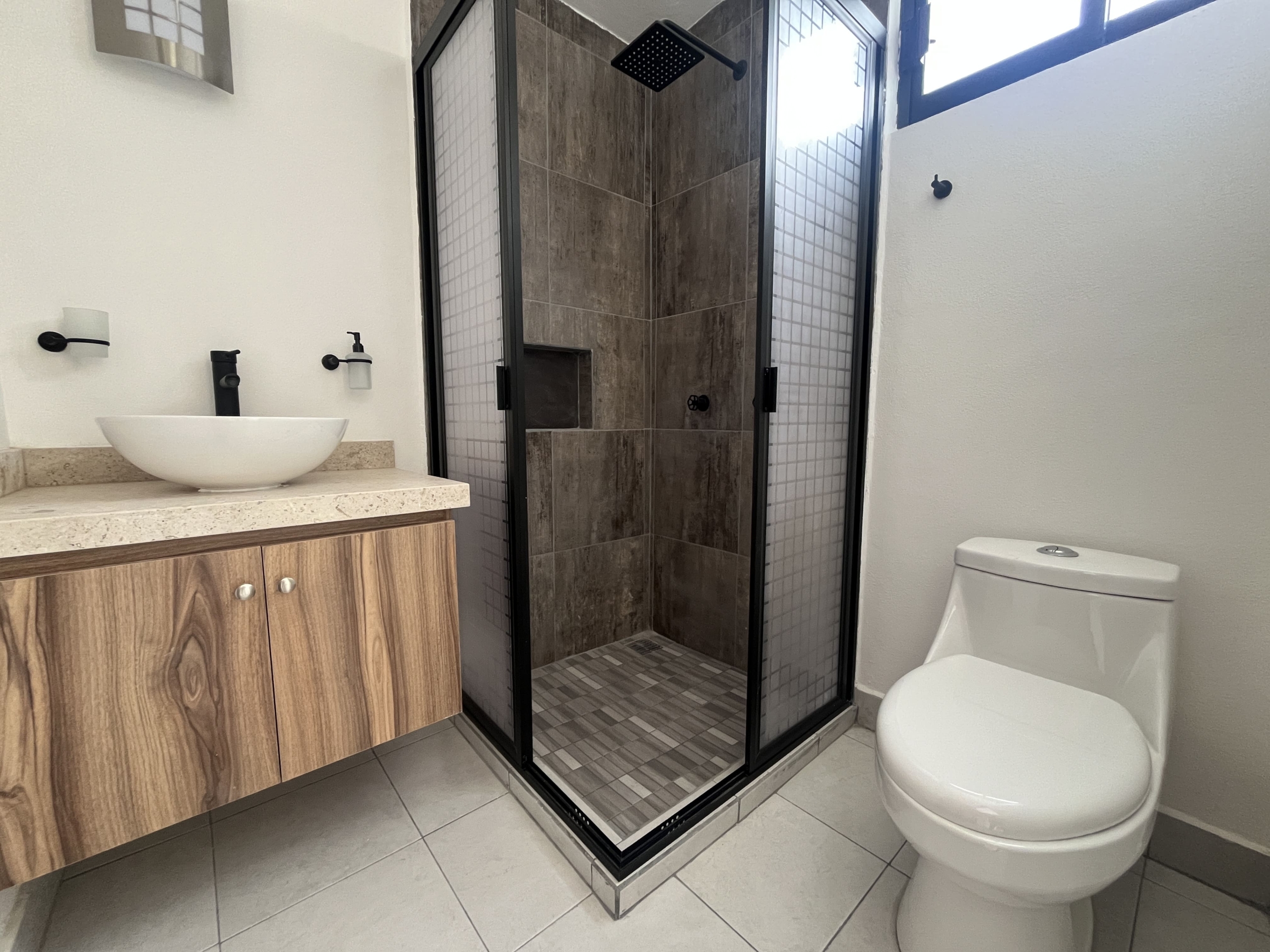 Casa en venta en Bosques de San Juan, San Juan del Rio, Qro. (Casa Cedros)