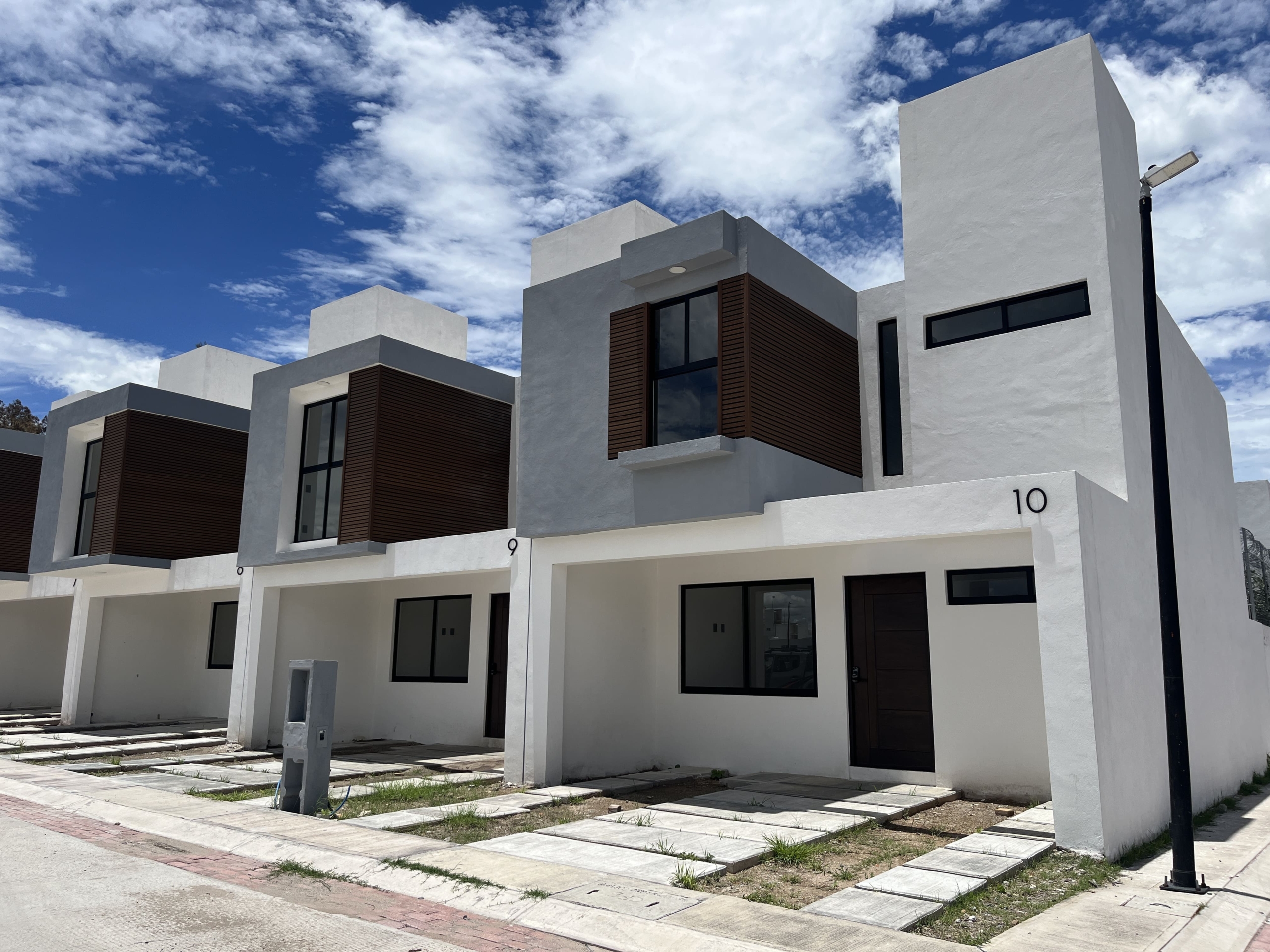 Casa en venta en Bosques de San Juan, San Juan del Rio, Qro. (Casa Cedros)